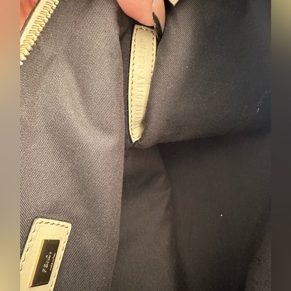 Fendi large flat pouch authentic from website with proof - Picture 5 of 10